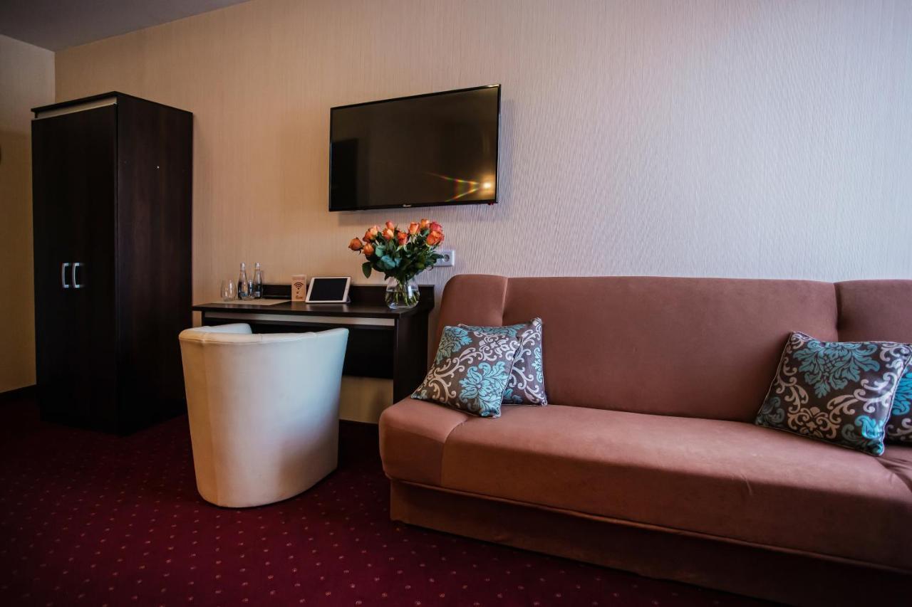 Hotel Lord Stargard Szczeciński Extérieur photo